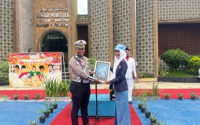 Satlantas Polres Pasuruan Apresiasi Pelajar Yang Tertib Lalu Lintas