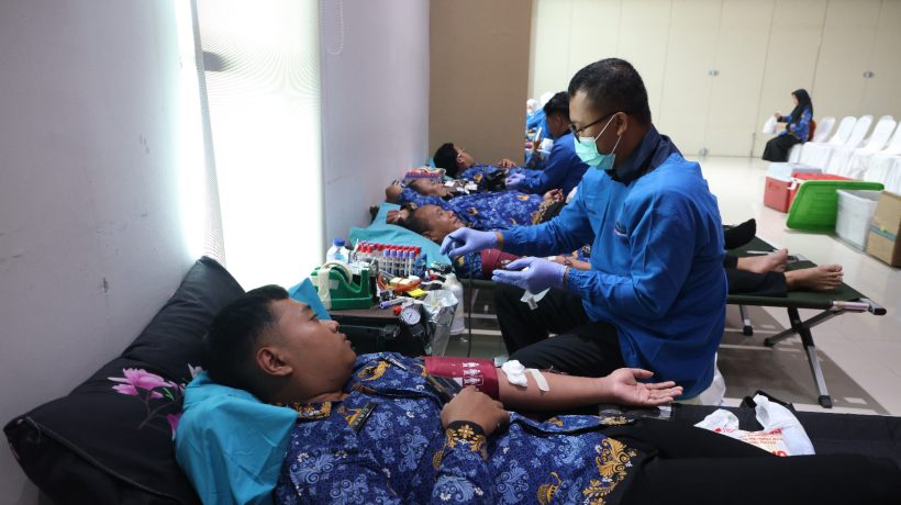 Pemkab Pasuruan Gelar Donor Darah Dalam Rangka HUT Dharma Wanita Persatuan ke-26