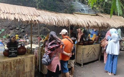 Pasar Budaya Pring Sewu Jadi Alternatif Liburan Dengan Makanan dan Jajanan Tradisional