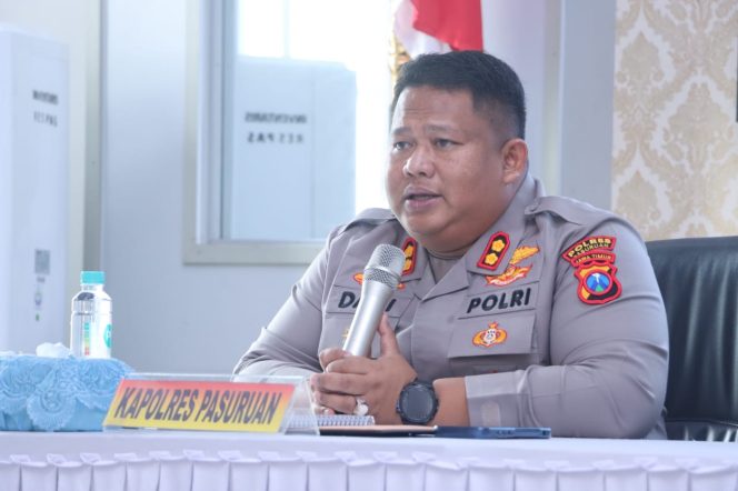 
					Polres Pasuruan Imbau Warga Tak Nyalakan Kembang Api dan Hindari Euforia Berlebihan di Malam Tahun Baru