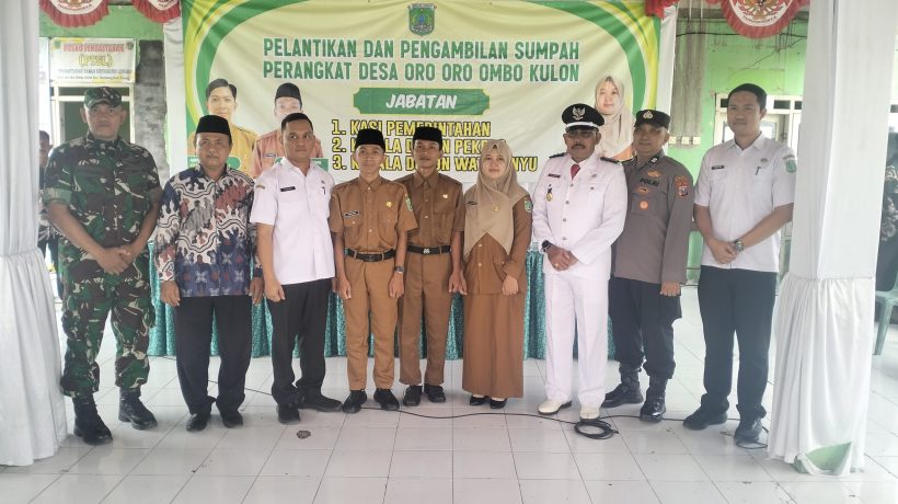 Desa Rombo Kulon Lantik Tiga Perangkat Desa