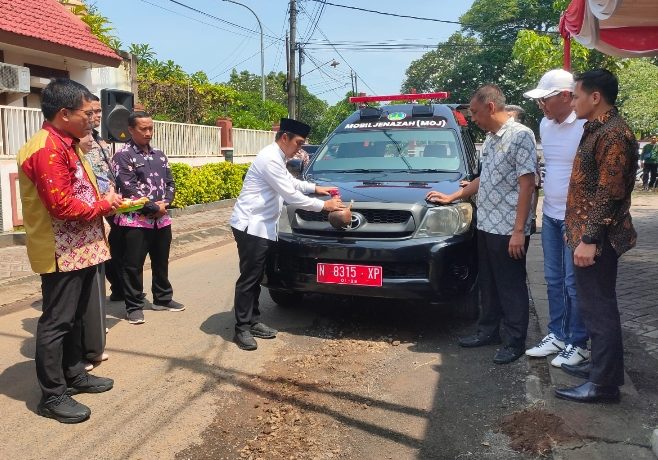 Tinggal Telpon 081130820303, Warga Kota Pasuruan Bisa Antar Jenazah Gratis Ke TPU