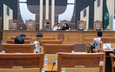 Paripurna Internal, Dua Pimpinan Fraksi Berganti