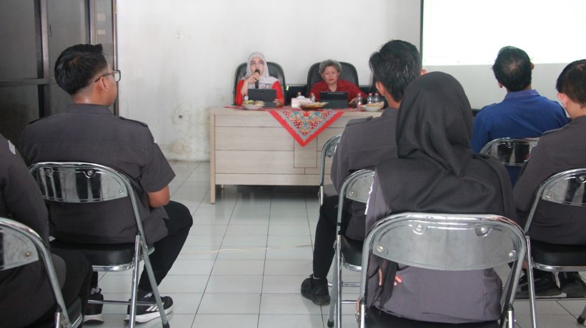 Bawaslu Kota Pasuruan Gelar Rapat Internal Tanggapi Tingginya Kekerasan Seksual