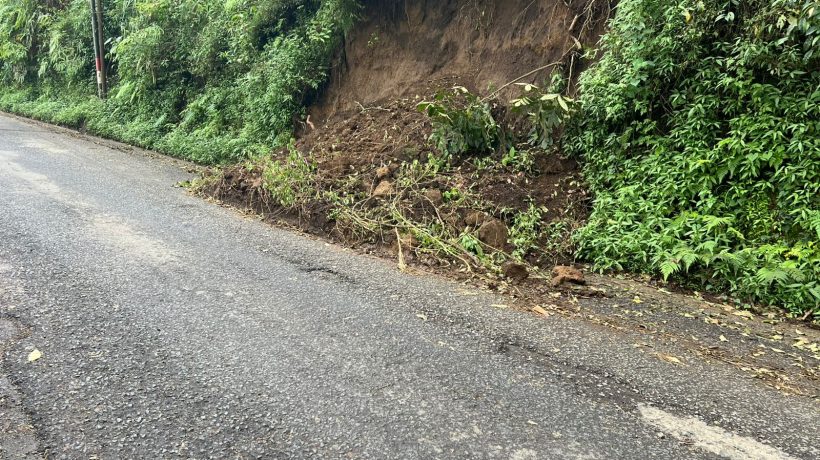 Jalur Wisata Gunung Bromo Rawan Longsor, BPBD Imbau Pengguna Jalan Waspada