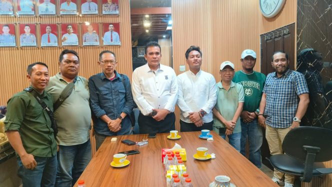 
					Kasat Reskrim Polres Pasuruan Kota saat bersama GARANSI