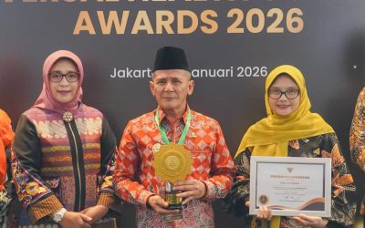 Pemkab Pasuruan Raih Penghargaan UHC Madya, Tunjukkan Komitmen Melaksanakan Program JKN