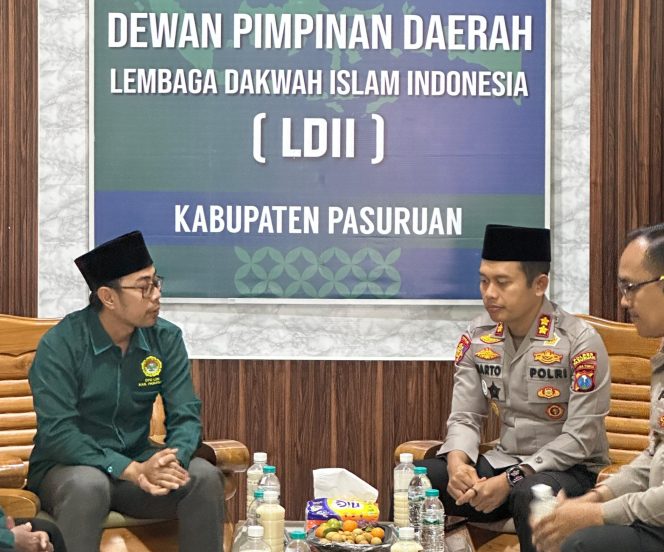 
					Kapolres Pasuruan saat berkunjung kekantor DPD LDII Kabupaten Pasuruan