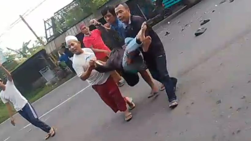 Adu Banteng, Dua Pengendara Motor Masuk Rumah Sakit