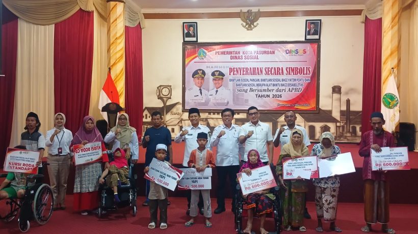 Pemkot Serahkan Bansos Pangan Yatim Piatu dan Disabilitas untuk 622 KPM