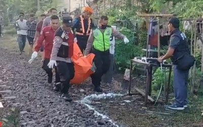 Diduga Bunuh Diri, Mayat Perempuan Ditemukan Di perlintasan KA Porong-Bangil