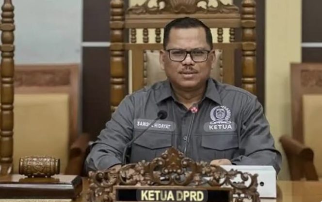 
					Samsul Hidayat, Ketua DPRD Kabupaten Pasuruan