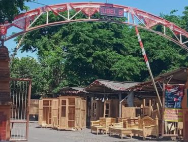 Deretan pengusaha mebel di Kota Pasuruan yang mengeluh harga bahan baku naik