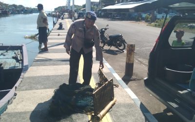 Gunakan Jaring Trawl, Nelayan Diamankan Satpolairud Polres Pasuruan Kota
