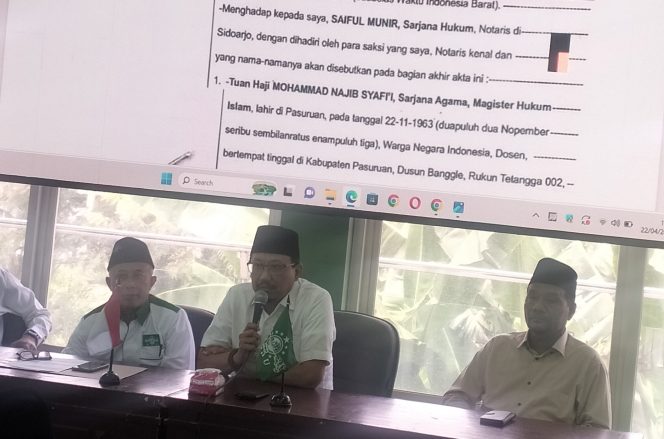 
					PCNU Bangil saat menggelar konferensi pers