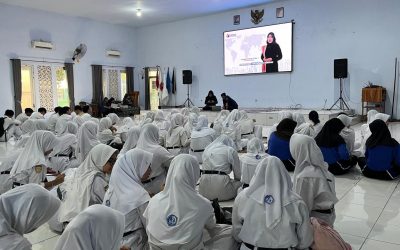 Bawaslu Kota Pasuruan Gelar MOOC Literasi Demokrasi di SMAN 2 Pasuruan
