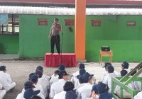 Satbinmas Polres pasuruan Lakukan Pembinaan Humanis di SMPN 1 Gempol
