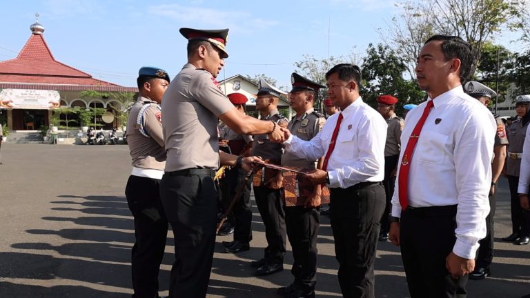 Satreskrim Polres Pasuruan Kota Dapat Penghargaan