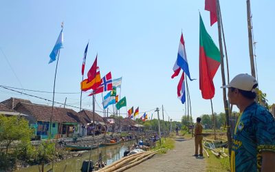 Desa Gerongan Sambut Piala Dunia Dengan Kibarkan Bendera Negara Yang Dijago