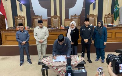 Raperda APBD 2025 Disetujui, Bupati Pasuruan Ajak Perkuat Kolaborasi Legislatif Hingga Eksekutif