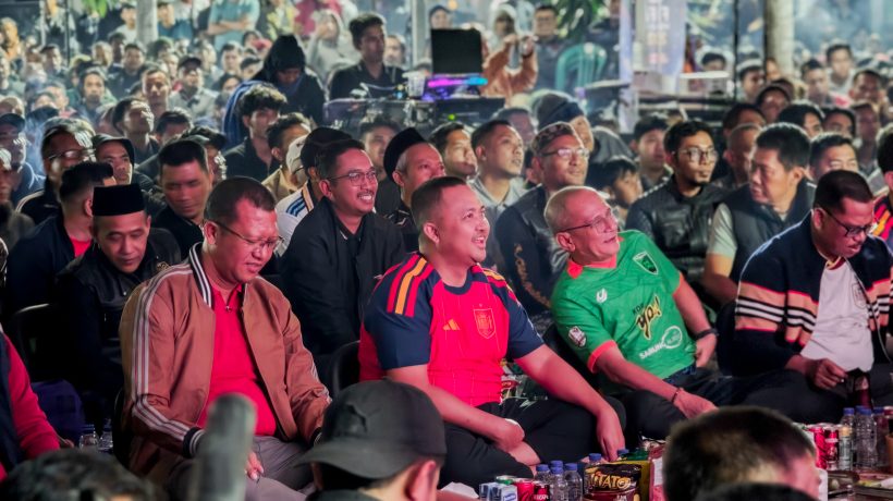 Pemkab Pasuruan Sukses Gelar Nobar Piala Dunia, Antusias Masyarakat Meningkat