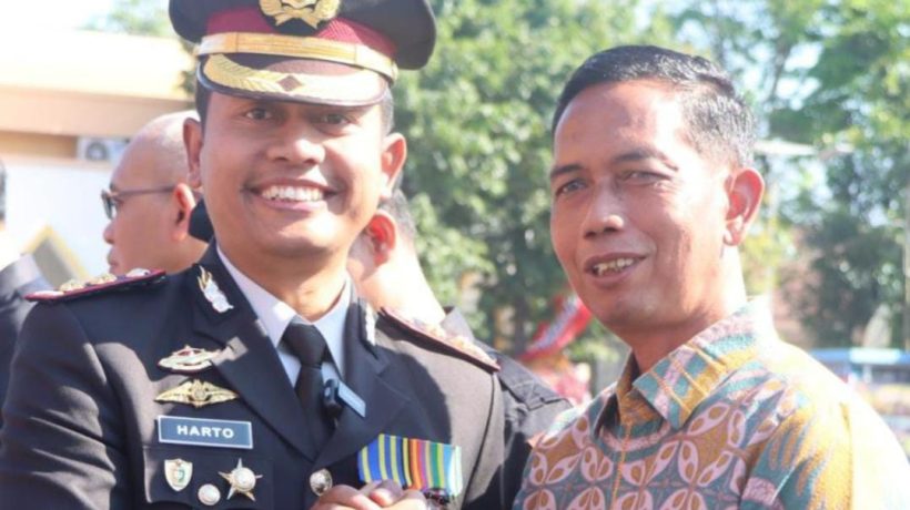 HUT Bhayangkara Polres Pasuruan Berikan Penghargaan Kepada Sugiarto Yang Peduli Lingkungan