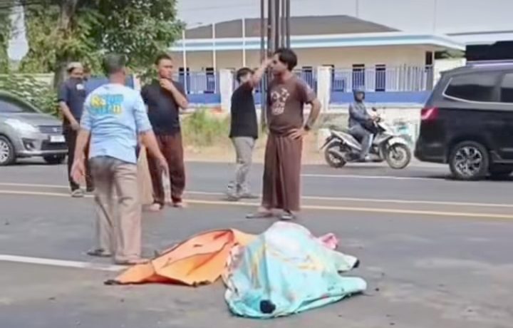 2 Warga Kota Surabaya Tewas Usai Membentur Truk
