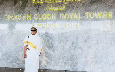 Umroh Sambil Bersedekah, Erik Kuswanto Bagikan 300 Paket Nasi Biryani di Makkah