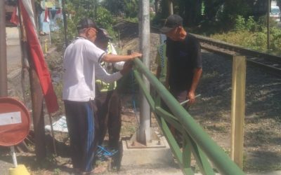 Perlintasan Tanpa Palang Pintu Di Desa Gajahbendo Diportal Warga