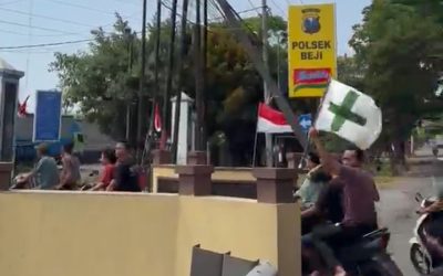 Ditangkap – Meninggal Dunia, Puluhan Warga Datangi Polsek Beji Pertanyakan Prosedur Penangkapan
