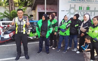 Bersama Driver Ojol, Satlantas Gelar Latihan Keterampilan dan Kemampuan Penanganan Korban Lakalantas