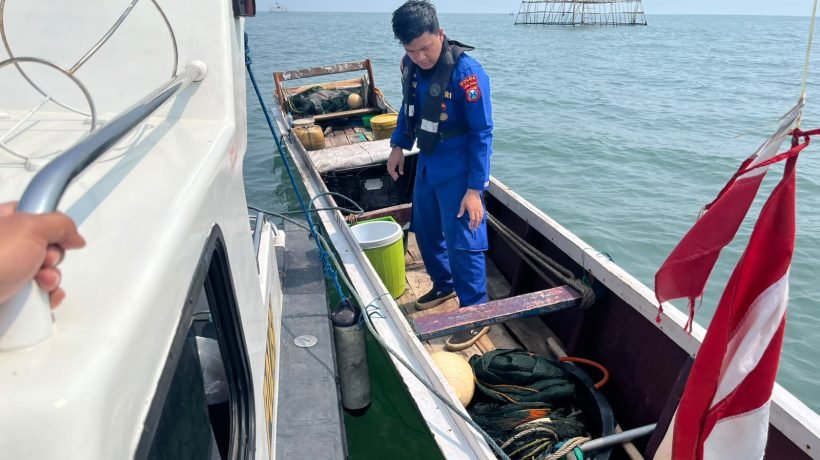 Satpolairud Amankan Seorang Nelayan Yang Masih Nekat Gunakan Jaring Trawl