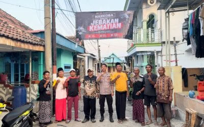 Cegah Peredaran Narkoba, Polres Pasuruan Kota Gandeng Masyarakat Pasang Banner