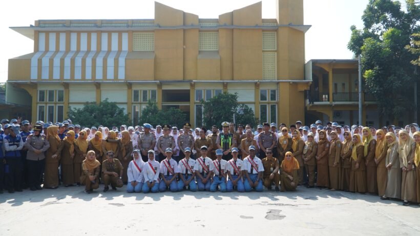 Kapolres Pasuruan Ajak Pelajar SMKN 1 Bangil Hindari Tawuran, Narkoba dan Bullying