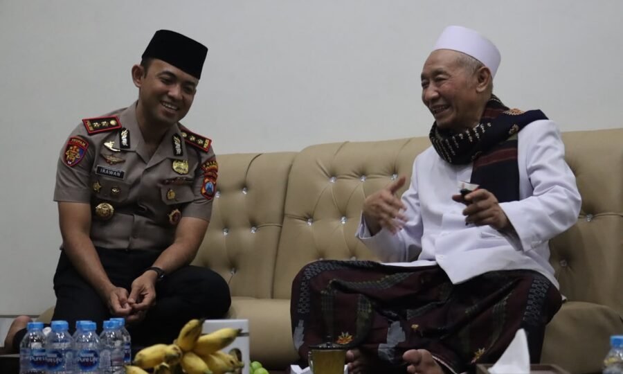 Kapolres Pasuruan Hadiri Pengajian di Ponpes Ngalah, Ajak Masyarakat Jaga Kamtibmas