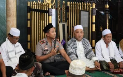 Kapolres Pasuruan Kota Ajak Masyarakat Bersama Jaga Kamtibmas di Masjid Baiturrahman