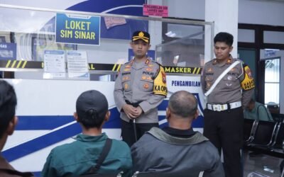 Kapolres Pasuruan Sosialisasikan Operasi Patuh Semeru 2026 Sekaligus Sapa Pemohon SIM