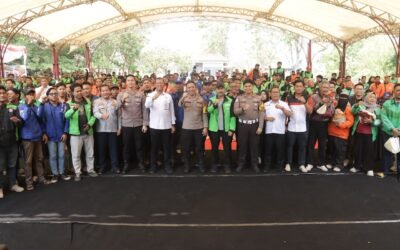 Silaturahmi Bersama Driver Ojol, Kapolres Pasuruan Pesan Kamtibmas dan Ingatkan Keselamatan
