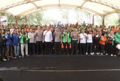 Silaturahmi Bersama Driver Ojol, Kapolres Pasuruan Pesan Kamtibmas dan Ingatkan Keselamatan