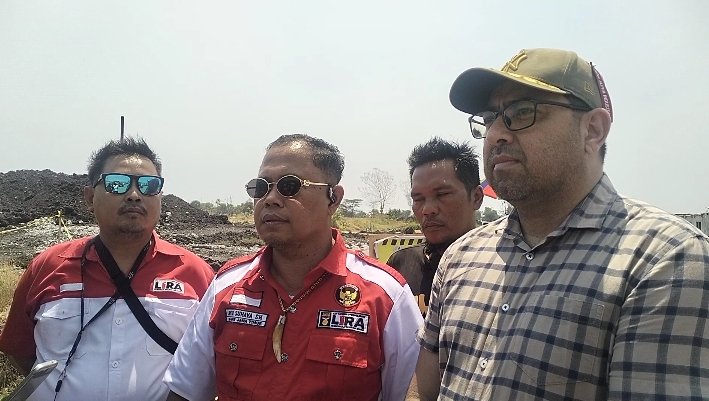 Pembangunan Proyek Selter Temui Titik Terang. Humas Proyek Turun Lapangan