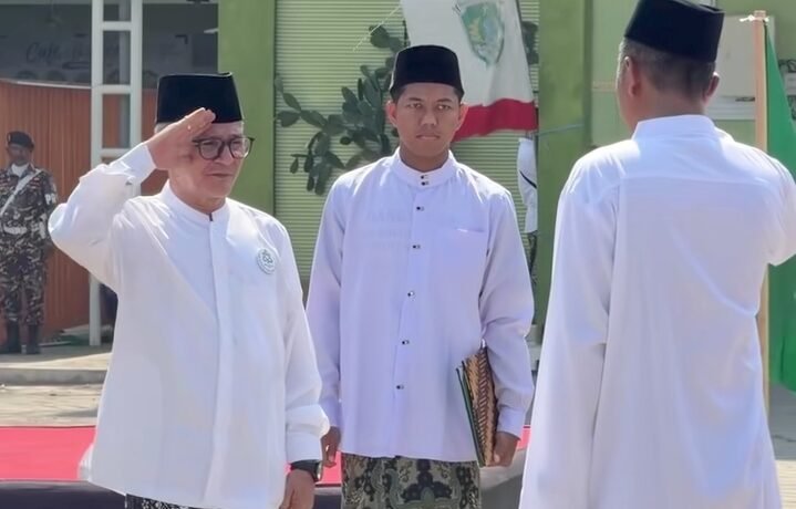 HSN 2026. Gus Shobih Minta Santri Pasuruan Percaya Diri dan Berperan Dalam Kemajuan Bangsa